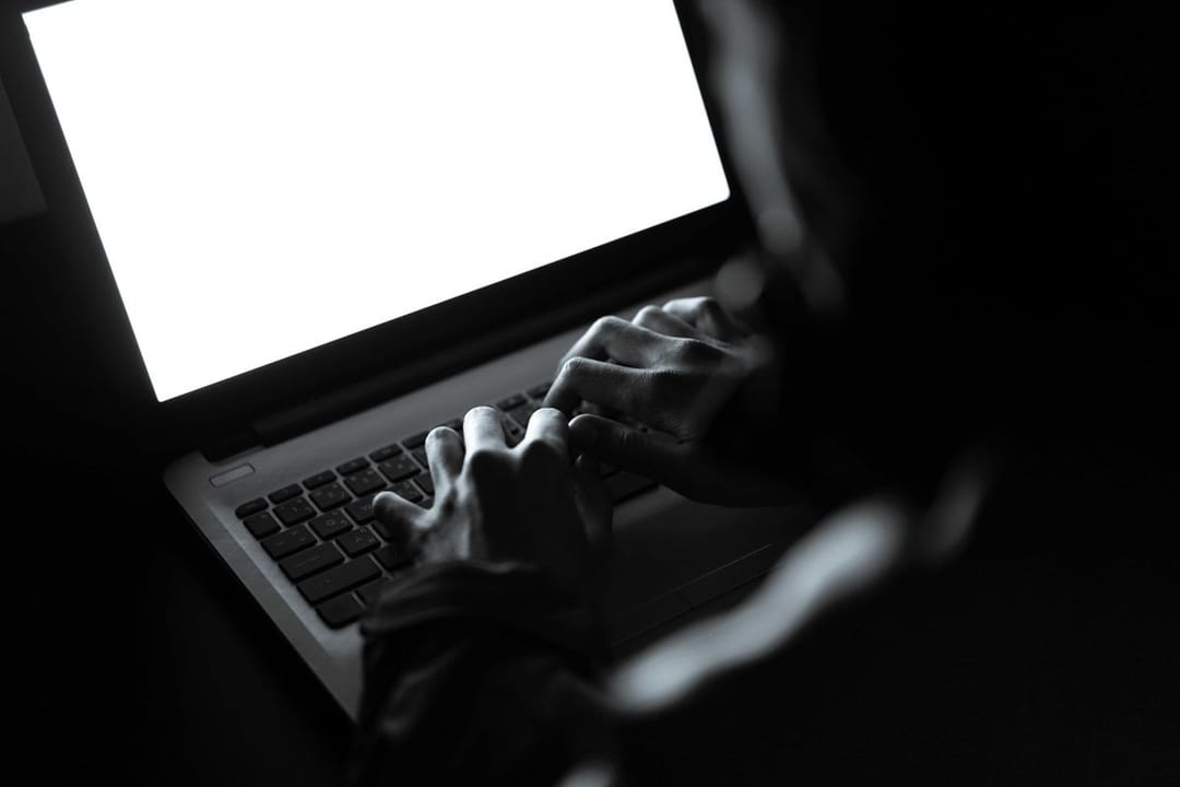 Canadese hacker bekent schuld aan hack bij 165 bedrijven