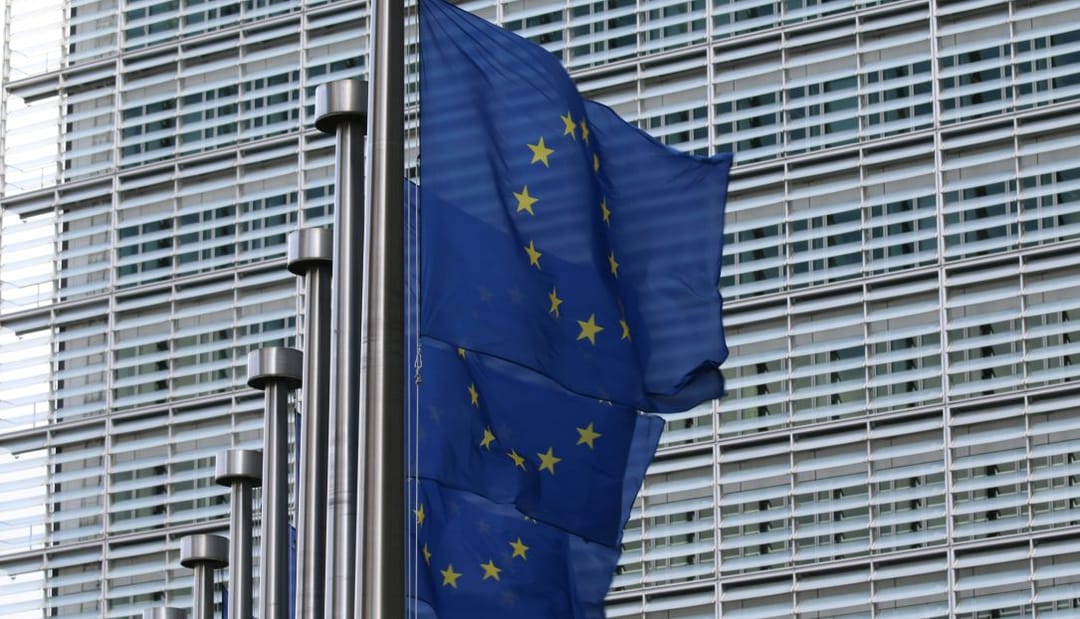 EU presenteert cyberplan om afhankelijkheid van buitenlandse AI te verminderen