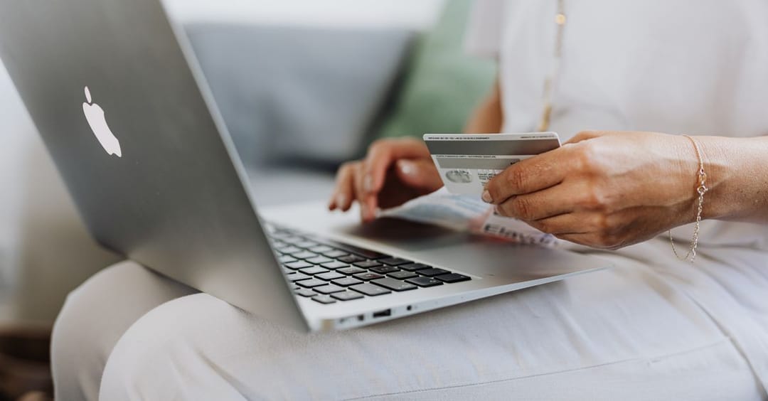 Phishinglink met drie verschillende trucs om beveiliging te omzeilen